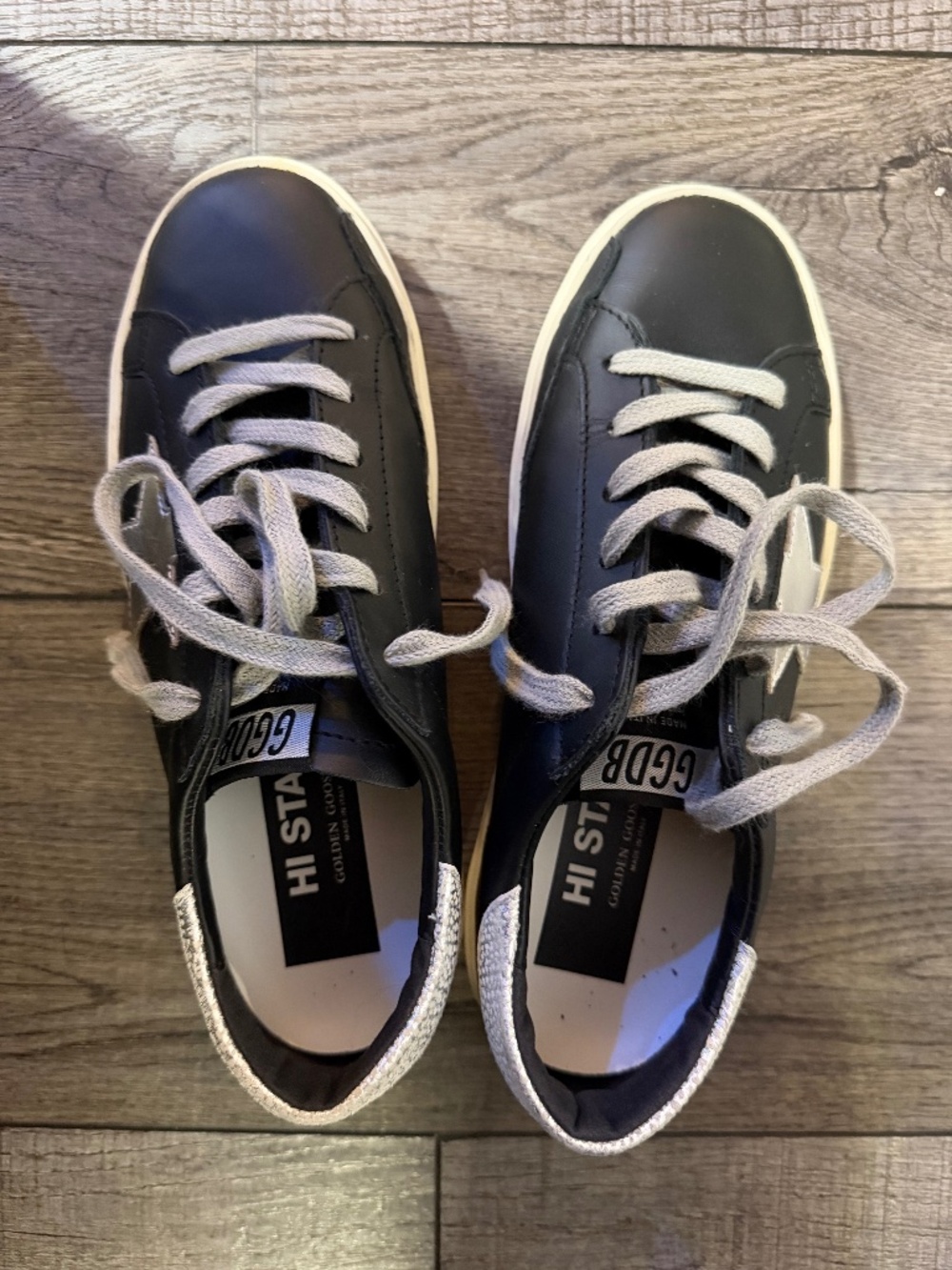 GOLDEN GOOSE Black leather platform sneakers EU size 37